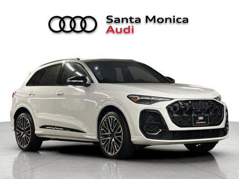 New 2026 Audi SQ5 Premium Plus AWD/4WD image 9