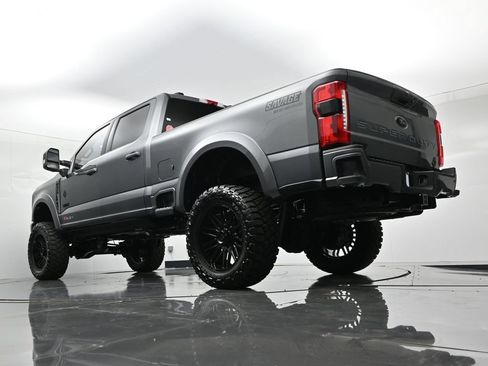 New 2026 Ford F250 XLT w/ XLT Premium Package AWD/4WD image 21