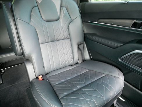 Certified 2025 Kia Telluride SX Prestige X-Line AWD/4WD image 14