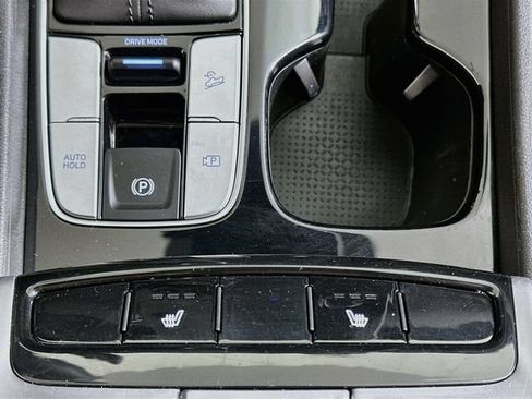Used 2022 Hyundai Santa Cruz SEL w/ Activity Package FWD image 17