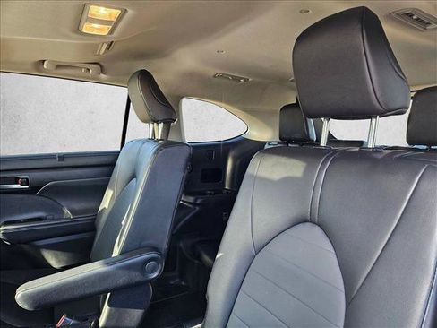 Used 2026 Toyota Highlander XLE AWD/4WD image 20