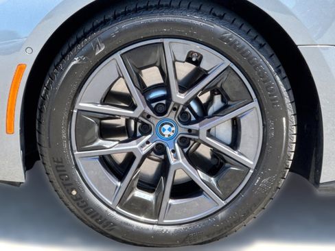 Certified 2023 BMW i4 eDrive35 RWD image 12