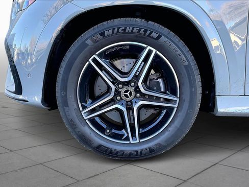 Used 2025 Mercedes-Benz GLE 450 4MATIC image 10