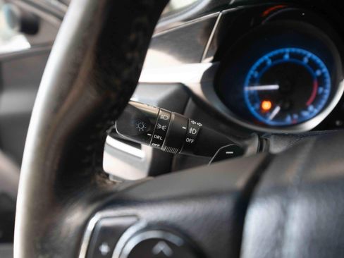 Used 2015 Toyota Corolla S FWD image 13