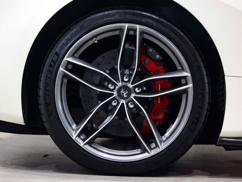 Used 2016 Ferrari 488 Spider Spider image 37