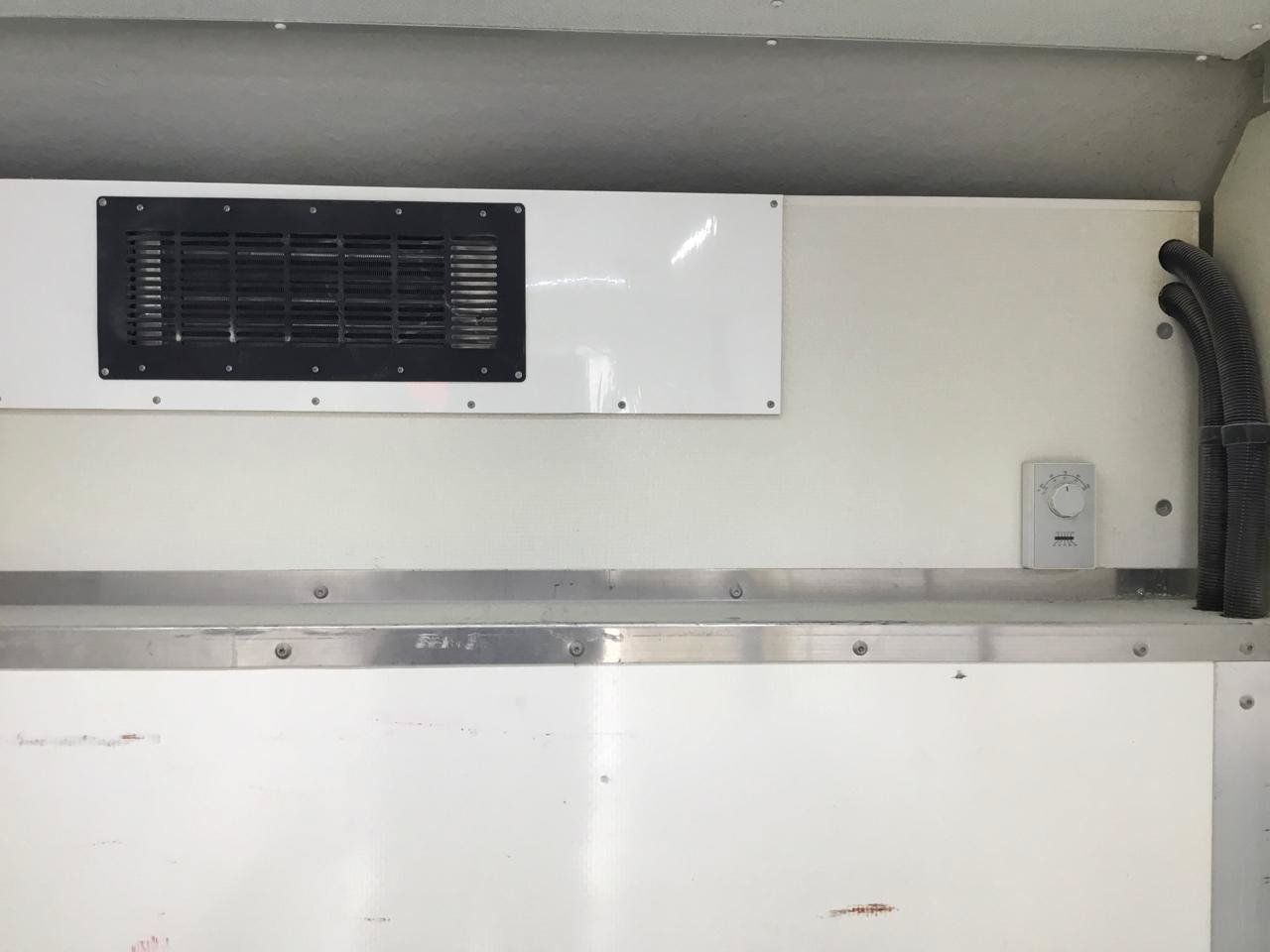 Used 2020 Chevrolet Express 3500 w/ Power Convenience Package RWD image 15