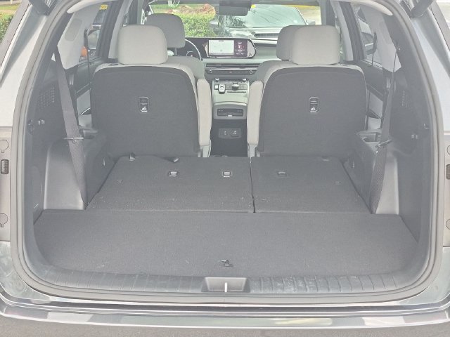Used 2023 Hyundai Palisade SEL w/ Premium Package FWD image 24