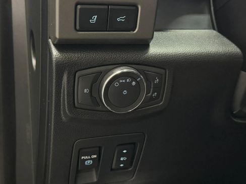 Used 2019 Ford Expedition XLT w/ Equipment Group 202A image 46