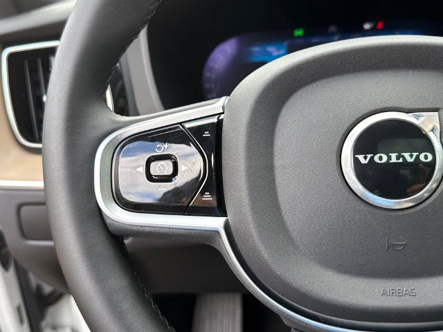 Certified 2026 Volvo XC60 B5 Plus AWD/4WD image 12