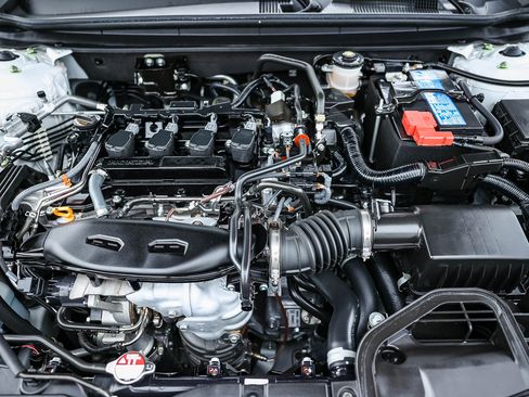 Certified 2024 Honda Accord LX image 32