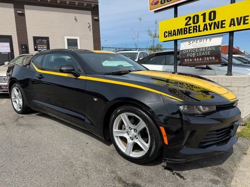 Used 2016 Chevrolet Camaro LT image 2