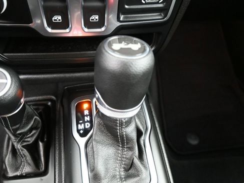 Used 2026 Jeep Wrangler Sport image 25