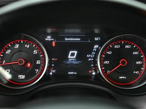 Used 2023 Dodge Charger SXT image 23