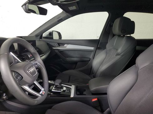 Used 2024 Audi Q5 e Premium Plus AWD/4WD image 23