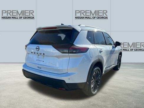 New 2026 Nissan Rogue SV image 5