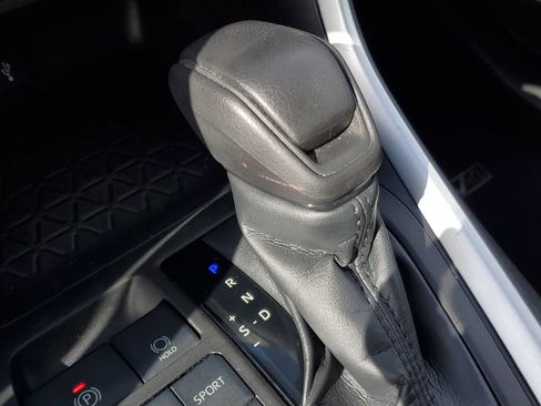 Used 2022 Toyota RAV4 LE FWD image 30