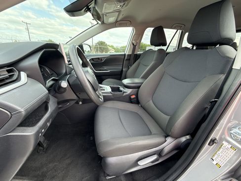 Certified 2025 Toyota RAV4 LE FWD image 13