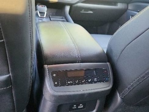 Used 2023 Nissan Pathfinder SL w/ Lighting Package (N92) AWD/4WD image 15