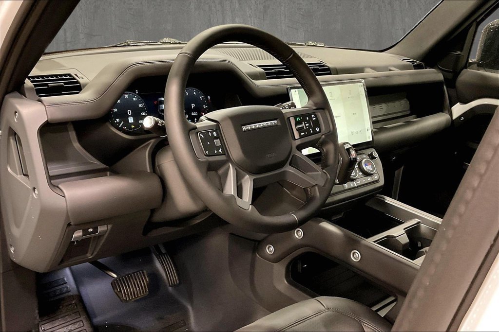 New 2026 Land Rover Defender 110 X-Dynamic SE AWD/4WD image 8