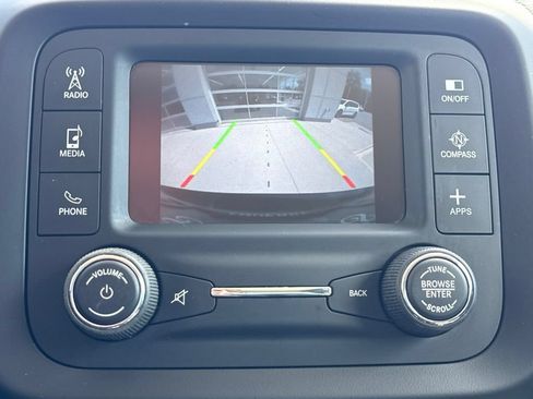 Used 2017 Jeep Renegade Limited AWD/4WD image 28