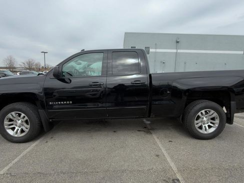 Used 2019 Chevrolet Silverado 1500 LT w/ All Star Edition AWD/4WD image 5