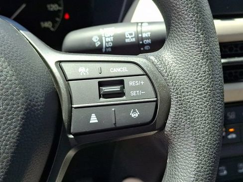 Used 2026 Honda HR-V LX image 22