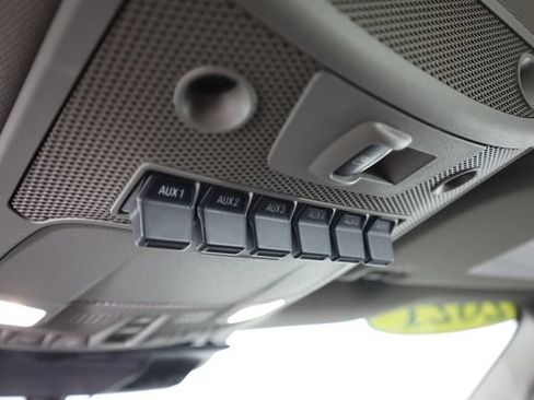 Used 2021 Ford F350 Lariat AWD/4WD image 69