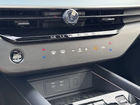 New 2025 Nissan Murano SL image 40