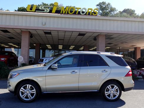 Used 2013 Mercedes-Benz ML 350 4MATIC image 21