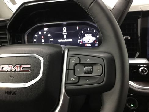Used 2026 GMC Sierra 1500 SLT AWD/4WD image 35