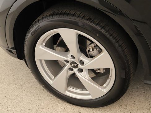 New 2025 Audi Q5 2.0T Premium Plus image 29