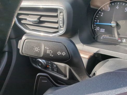 Used 2020 Ford Explorer Limited w/ Class III Trailer Tow Package image 26