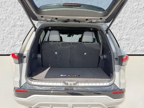 New 2026 Lexus TX 500h AWD image 12