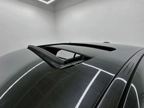 Used 2026 BMW 530i RWD image 27