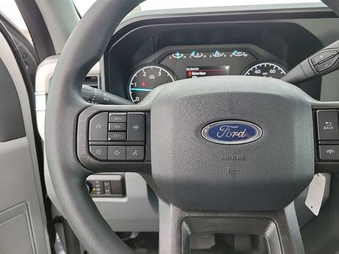 New 2026 Ford F550 4x4 Crew Cab image 18