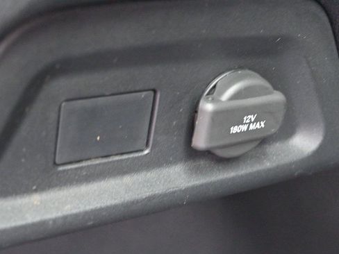 Used 2024 Honda Pilot EX-L image 11