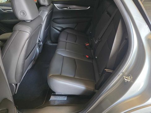 New 2026 Cadillac XT5 Luxury AWD/4WD image 16