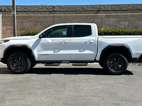 Certified 2024 GMC Canyon Elevation w/ Trailering Package RWD image 7