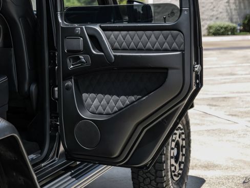 Used 2017 Mercedes-Benz G 550 Squared image 95