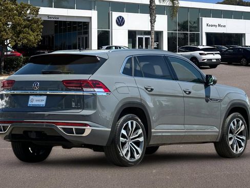 Used 2023 Volkswagen Atlas Cross Sport SEL Premium R-Line AWD/4WD image 4