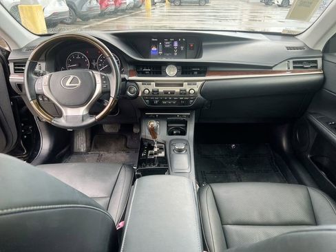 Used 2015 Lexus ES 350 w/ Premium Package FWD image 20
