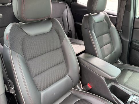 Used 2021 Chevrolet TrailBlazer RS w/ Sun and Liftgate Package image 23