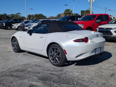 Used 2023 MAZDA MX-5 Miata Grand Touring image 5