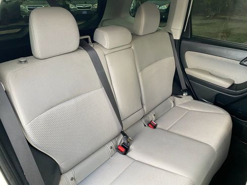 Used 2017 Subaru Forester 2.5i Premium AWD/4WD image 15