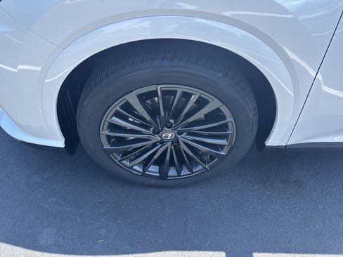 Used 2026 Lexus RX 350 Premium AWD/4WD image 9