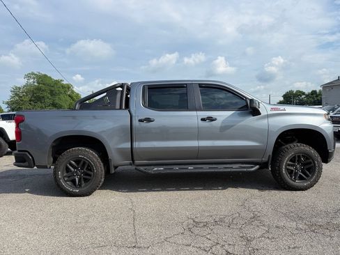 Used 2019 Chevrolet Silverado 1500 LT Trail Boss AWD/4WD image 8