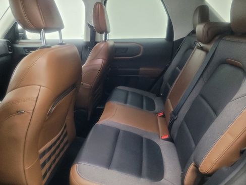 Used 2021 Ford Bronco Sport Outer Banks w/ Outer Banks Package image 18