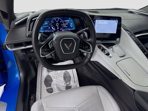 Used 2024 Chevrolet Corvette Stingray Preferred Conv w/ Z51 Performance Package RWD image 23