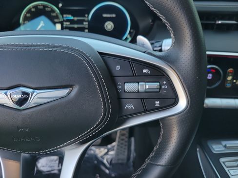Used 2024 Genesis GV70 2.5T w/ Sport Prestige Package image 31