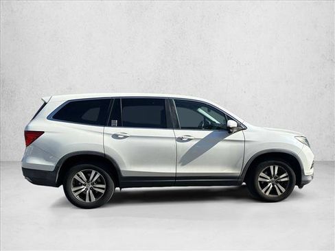 Used 2018 Honda Pilot EX-L image 4